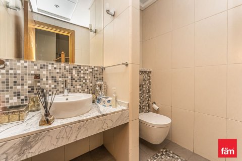 Vilë në Jumeirah Park, Dubai, Emiratet e Bashkuara Arabe 5 dhoma gjumi, 953.9 m2. № 699935 - Foto 19