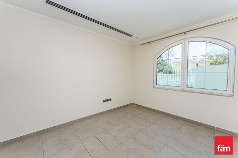 Vilë në Jumeirah Park, Dubai, Emiratet e Bashkuara Arabe 5 dhoma gjumi, 953.9 m2. № 699935 - Foto 7