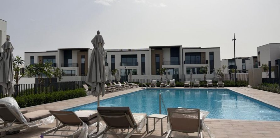 Vila u Dubai, UAE 146.3 m2, 3 spavaćih soba Br. 699931