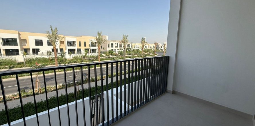 Vila u gradu Dubai, UAE 3 spavaće sobe, 146.3 m2 Br. 699931