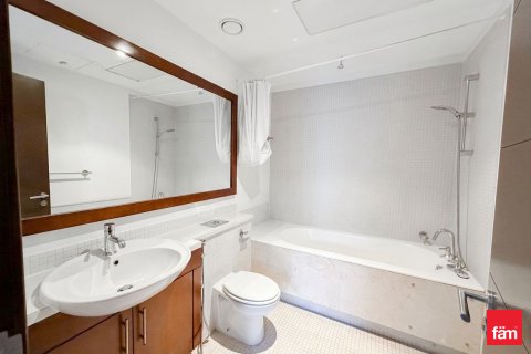 Apartmen di Downtown Dubai (Downtown Burj Dubai), UAE 2 bilik tidur, 134.1 meter persegi № 699932 - foto 16