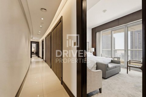 Appartement te koop in Downtown Dubai (Downtown Burj Dubai), Dubai, VAE 4 slaapkamers, 429.49 vr.m., nr 755703 - foto 20