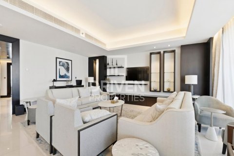 Appartement te koop in Downtown Dubai (Downtown Burj Dubai), Dubai, VAE 4 slaapkamers, 429.49 vr.m., nr 755703 - foto 3