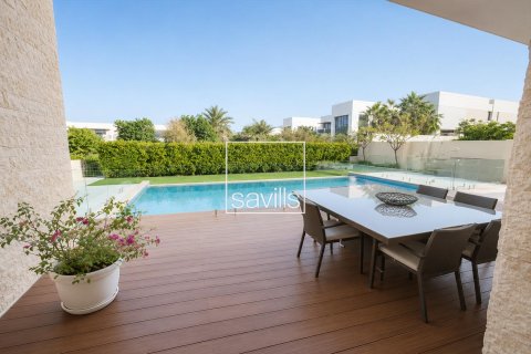 Villa till försäljning i Saadiyat Island, Abu Dhabi, UAE 7 sovrum, 1154.97 kvm Nr. 748033 - fotografi 2