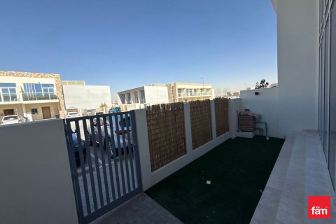 Kamienica do wynajęcia w Dubai, ZEA 2 sypialnie, 105.6 mkw., nr 717585 - zdjęcie 9