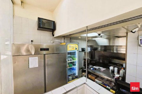Shop til salg i Business Bay, Dubai, UAE 53 kvm № 717583 - foto 8