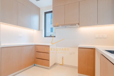 Kuća u nizu u DAMAC Hills (Akoya by DAMAC), Dubai, UAE 5 spavaćih soba, 172 m2 Br. 688482 - fotografija 4