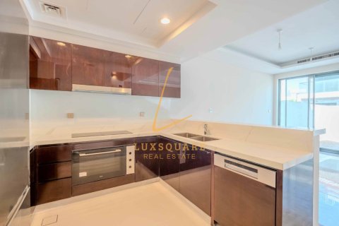 Kuća u nizu u gradu DAMAC Hills (Akoya by DAMAC), Dubai, UAE 5 spavaće sobe, 172 m2 Br. 688482 - Slika 4