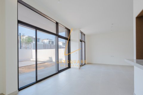 Kuća u nizu u DAMAC Hills (Akoya by DAMAC), Dubai, UAE 5 spavaćih soba, 172 m2 Br. 688482 - fotografija 2