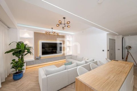 Huoneisto Jumeirah Beach Residence, Dubai, Arabiemiraatit 2 makuuhuonetta, 119 m2 № 643476 - kuva 2