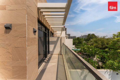 Villetta a schiera in affitto a Dubai, EAU 3 camere da letto, 150 mq. № 715629 - foto 16