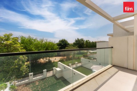 Villetta a schiera in affitto a Dubai, EAU 3 camere da letto, 150 mq. № 715629 - foto 6