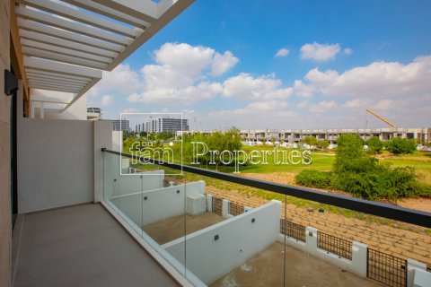 Rijtjeshuis te huur in Dubai, VAE 3 slaapkamers, 149.9 vr.m., nr 715629 - foto 15