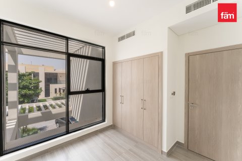 Villetta a schiera in affitto a Dubai, EAU 3 camere da letto, 150 mq. № 715629 - foto 18