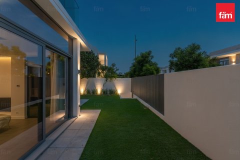 Villa itt: Dubai, EAE, 4 hálószoba, 251.9 m², azonosító: 715627 - fénykép 11