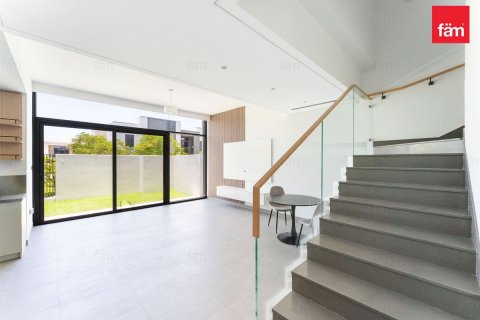 Villa itt: Dubai, EAE, 4 hálószoba, 251.9 m², azonosító: 715627 - fénykép 2