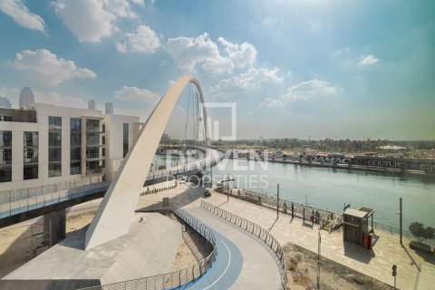 Apartman u gradu Al Wasl, Dubai, UAE 2 spavaće sobe, 125 m2 Br. 683162 - Slika 2