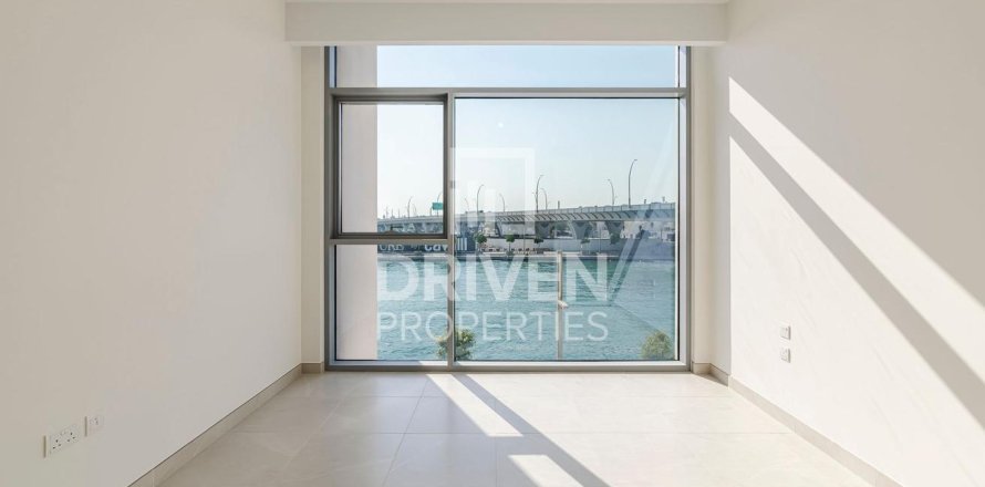 Квартира в Al Wasl, Дубай, ОАЕ 2 спальні, 130м2 № 683163