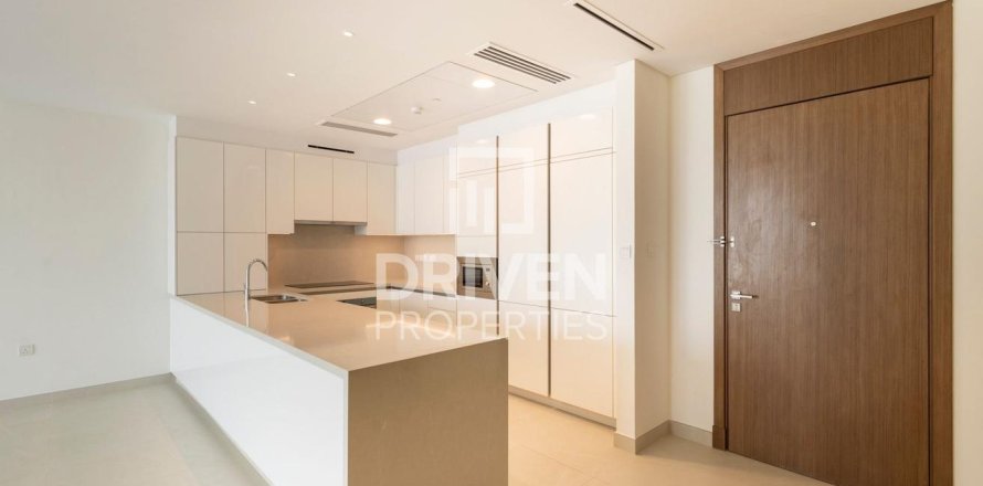 Apartament w Al Wasl, Dubai, ZEA 3 sypialnie, 219 mkw. nr 683161