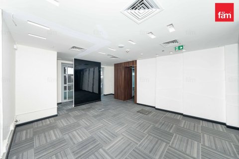 Office in Business Bay, Dubai, UAE 269 sq.m. № 760362 - photo 16