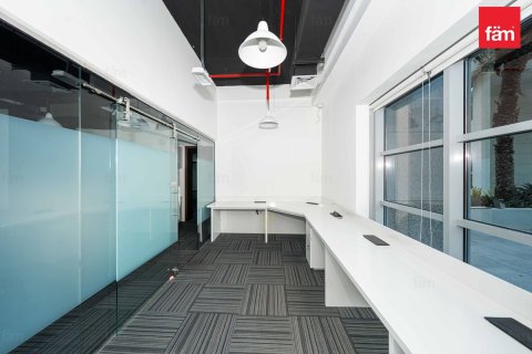 Zyrë në Business Bay, Dubai, Emiratet e Bashkuara Arabe 269 m2. № 760362