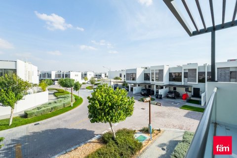 Vilë në Dubai, Emiratet e Bashkuara Arabe 6 dhoma gjumi, 450.9 m2. № 714911 - Foto 12