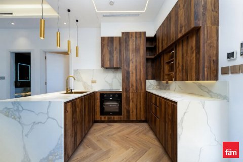 Müüa korter asukohaga Palm Jumeirah, Dubai, AÜE: 2 magamistoaga, 106.1 m² Nr 714909 - pilt 2