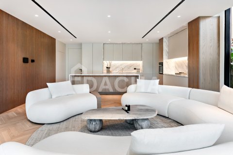 Vila v Jumeirah Islands, Dubai, SAE 4 spálne, 534 m2 č. 706510 - Fotografia 10