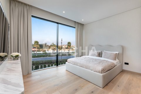 Vila v Jumeirah Islands, Dubai, SAE 4 spálne, 534 m2 č. 706510 - Fotografia 17