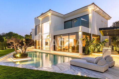 Villa in vendita a Jumeirah Islands, Dubai, EAU 4 camere da letto, 534 mq. № 706510 - foto 2