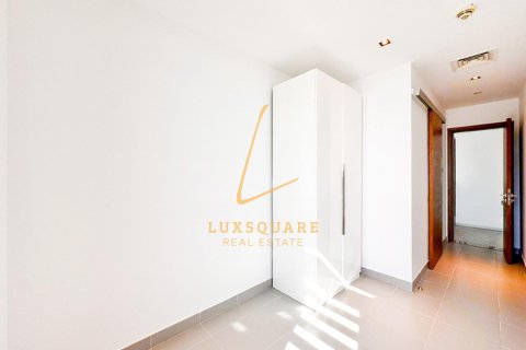 Apartamento en alquiler en Al Wasl, Dubai, EAU 2 dormitorios, 165 m2 № 715262 - foto 11