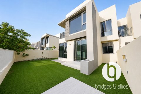 Villa til salg i Dubai Hills Estate, Dubai, UAE 4 soveværelser, 229 kvm № 766402 - foto 9