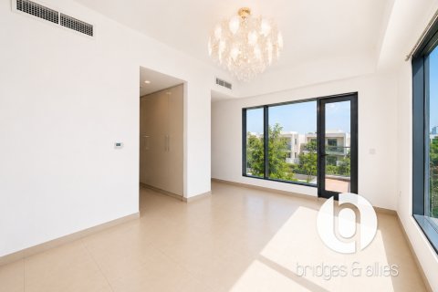Dubai Hills Estate, UAE의 임대용 빌라 침실 5개, 363제곱미터 번호 766401 - 사진 22