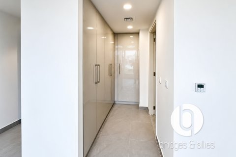 Dubai Hills Estate, UAE의 임대용 빌라 침실 5개, 363제곱미터 번호 766401 - 사진 9