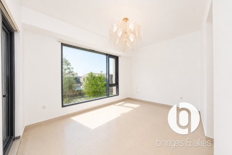 Dubai Hills Estate, UAE의 임대용 빌라 침실 5개, 363제곱미터 번호 766401 - 사진 18