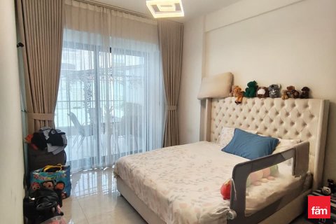 Lägenhet uthyres i Dubai, UAE 2 sovrum, 122.7 kvm Nr. 718029 - fotografi 2