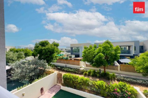 Villa til leje i Dubai Hills Estate, Dubai, UAE 3 soveværelser, 195 kvm № 661837 - foto 1