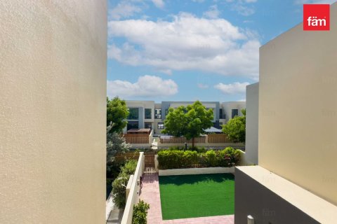 Villa til leje i Dubai Hills Estate, Dubai, UAE 3 soveværelser, 195 kvm № 661837 - foto 12