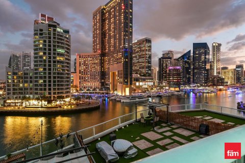 Apartamento en venta en Dubai Marina, Dubai, EAU 2 dormitorios, 121.5 m2 № 661836 - foto 1