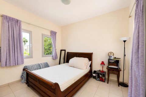 Vila di Meadows, Dubai, UAE 3 bilik tidur, 518.03 meter persegi № 750238 - foto 13