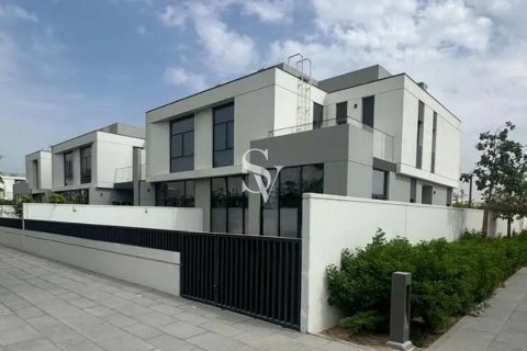 Al Furjan、Dubai、UAE にあるタウンハウスの賃貸物件 4ベッドルーム、336 m2、No726595 - 写真 15