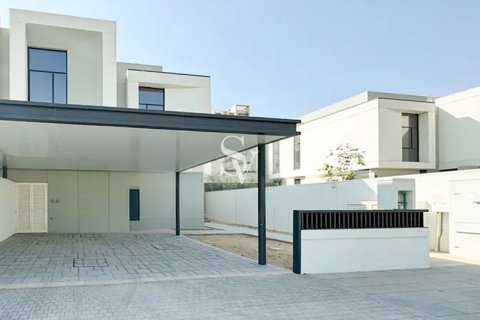 Al Furjan、Dubai、UAE にあるタウンハウスの賃貸物件 4ベッドルーム、336 m2、No726595 - 写真 13
