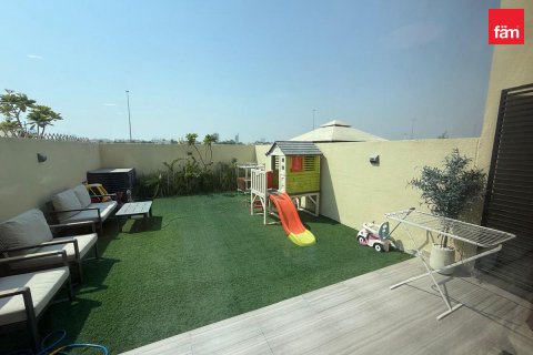 Townhouse de închiriat în Dubai, EAU 3 dormitoare, 180 mp.  №725830 - poză 14