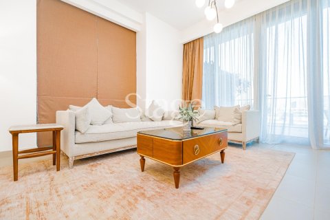 Al Wasl, Dubai, UAE의 판매용 아파트 침실 2개, 184제곱미터 번호 652598 - 사진 2