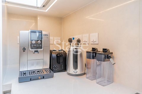 Al Wasl, Dubai, UAE의 판매용 아파트 침실 2개, 184제곱미터 번호 652598 - 사진 13