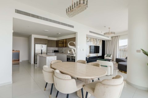 Apartament në Dubai Harbour, Dubai, Emiratet e Bashkuara Arabe 3 dhoma gjumi, 211 m2. № 713193 - Foto 11