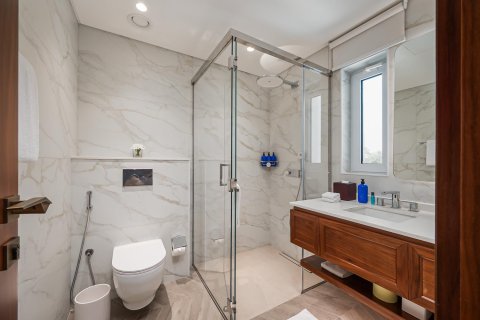 Vila u Al Garhoud, Dubai, UAE 4 spavaćih soba, 334.45 m2 Br. 749769 - fotografija 22