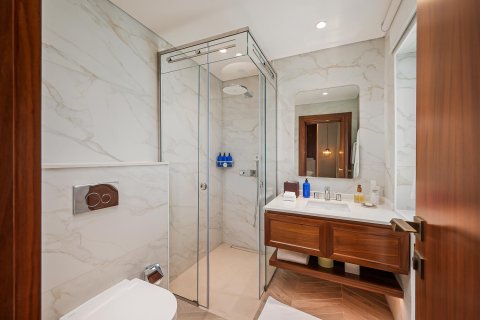Vila u Al Garhoud, Dubai, UAE 4 spavaćih soba, 334.45 m2 Br. 749769 - fotografija 18