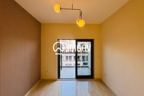 Lägenhet till försäljning i Jumeirah Village Circle, Dubai, UAE 2 sovrum, 138.8 kvm Nr. 735575 - fotografi 2