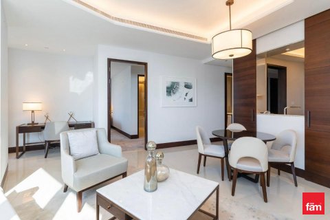Huoneisto Downtown Dubai (Downtown Burj Dubai), Arabiemiraatit 1 makuuhuone, 97.6 m2 № 647844 - kuva 5